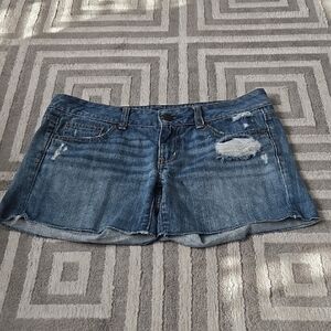 American Eagle Blue Jean Shorts Distressed Frayed